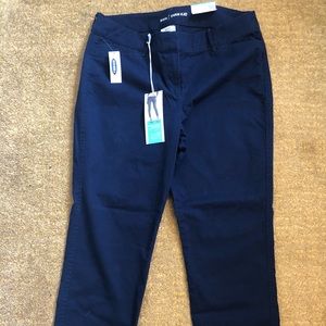 Old Navy Pixie Chino Pants